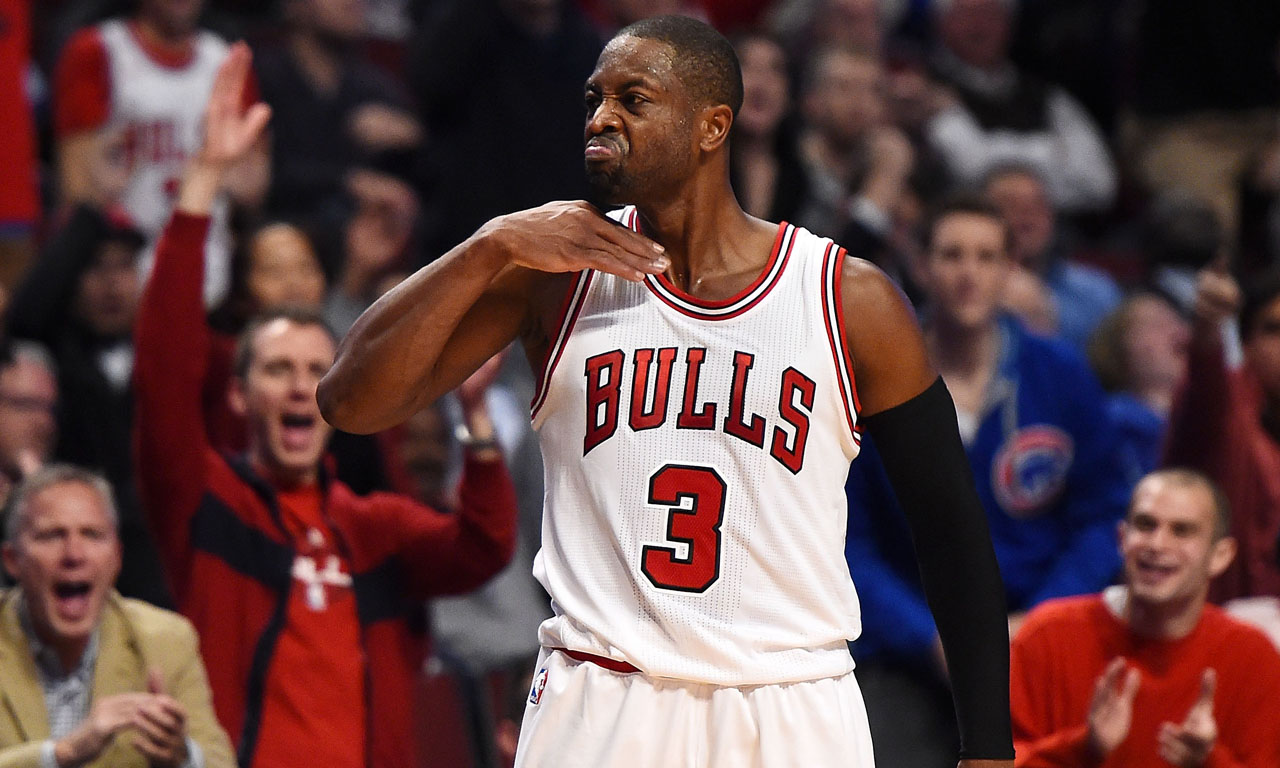 欧冠球员表现评析：C罗连续进球,（C罗连场破门：欧冠球员表现解读）