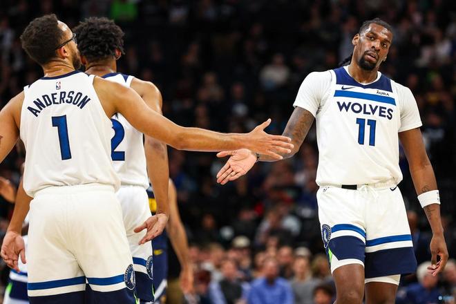 凯恩：我可以拿金球奖，通常需赢得世界杯或欧冠才能实现（凯恩称有望问鼎金球：通常得先赢下世界杯或欧冠）