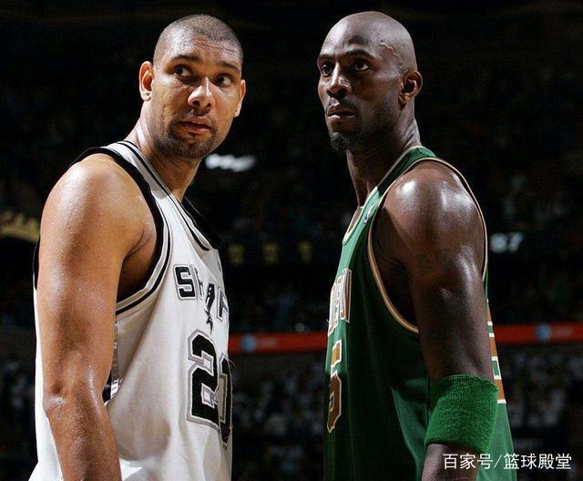 国足训练营进入封闭模式，外界信息有限（国足训练营实行封闭管理，外界消息受限）