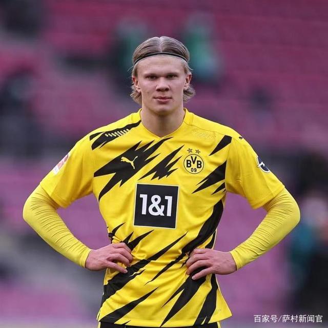 足球装备科技最新发展（足球装备科技前沿动态）