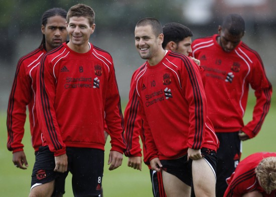 穆勒：卡尔在享受努力提高的过程，同时也在享受比赛的乐趣（穆勒：卡尔既享受自我提升的历程，也享受比赛的乐趣）