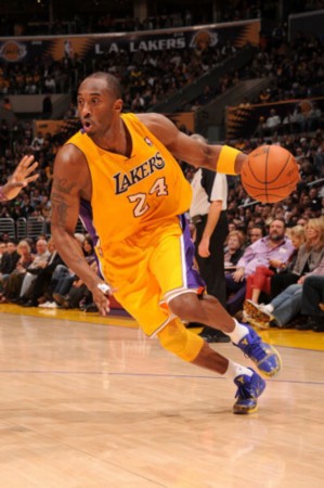 近15年谷歌每年搜索量最高球员：C罗10次断崖领先，梅西仅1次（近15年谷歌年度搜索量最高球员榜：C罗10次一骑绝尘，梅西仅一次登顶）