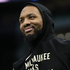 深圳男篮官宣：澳大利亚籍教练迈克尔·凯利出任25-26赛季主教练（深圳男篮正式宣布：澳籍教头迈克尔·凯利执掌25-26赛季）