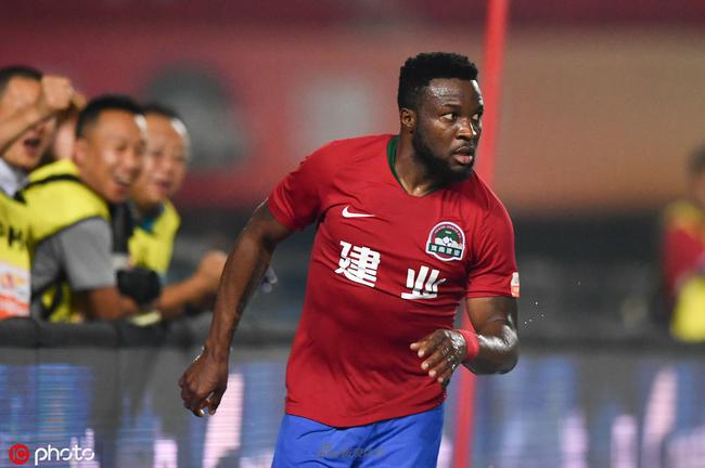 斯皮纳佐拉：我们没能踢好，感觉本菲卡更强、更具侵略性（斯皮纳佐拉：我们发挥欠佳，本菲卡更强且更具侵略性）