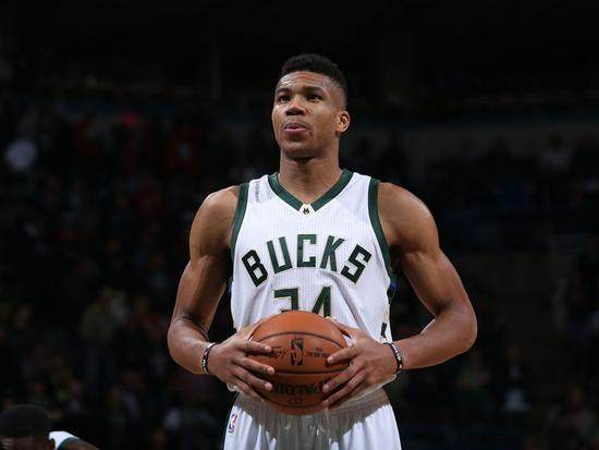 CBA：广州队主场大胜吉林（CBA：广州主场狂胜吉林）