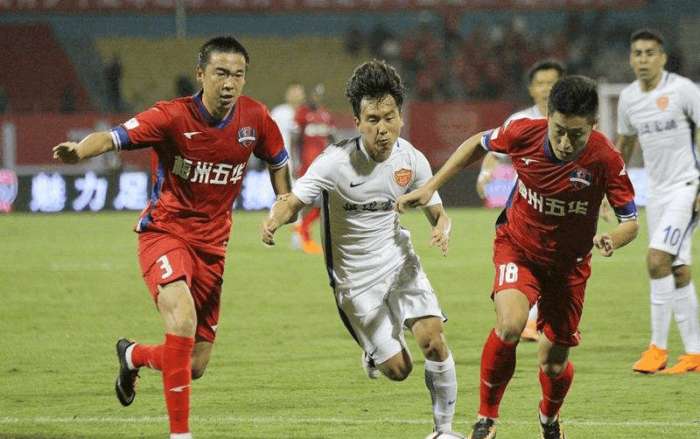 5-1到5-4！12.1亿豪门面对提款机惊险19连胜 神锋英超100球破纪录